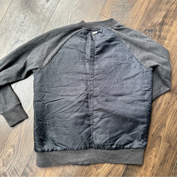 RVCA S Grey Quilted Jacket - Picture 6 of 9